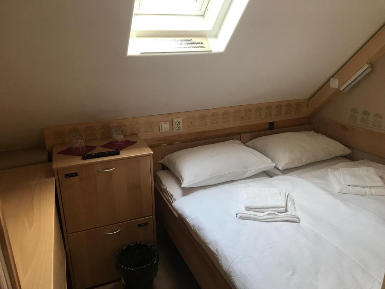 Gluten Free Bed & Breakfast Dezela Okusov Liubliana Exterior foto